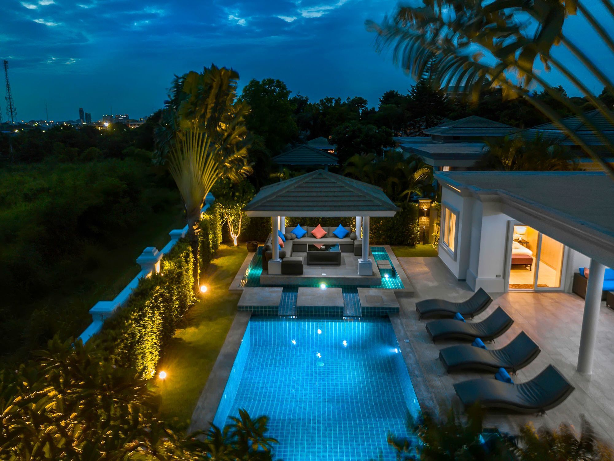 Villa Luxury Pool 608 Pattaya